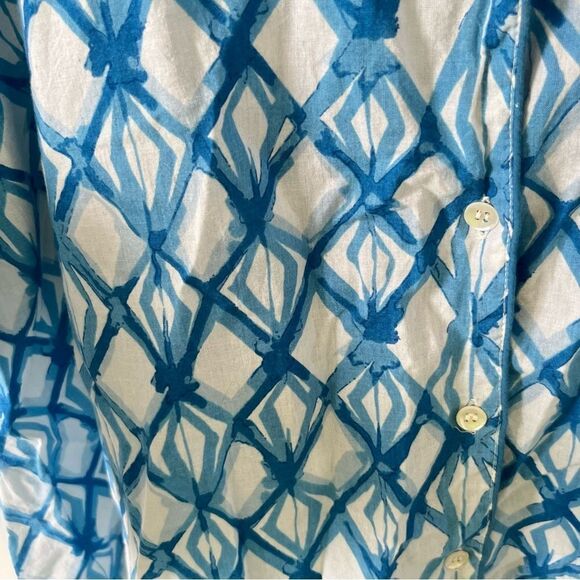 Mahogany Blue White Geometric Pattern Cotton Button Down Shirt - Picture 3 of 8